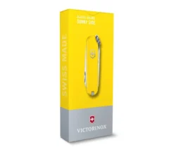 Victorinox Classic SD Swiss Multitool Sunny Side Handle Plain Edge 0.6223.8G -Knife Gear Shop 938d3759 1ace 476d bb36 5cf1692fadbb 20089.1628622217