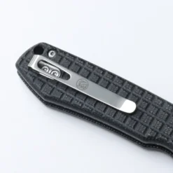 WMK Exclusive Vosteed Raccoon Button Lock Pocket Knife Black Micarta Frag Pattern Handle 14C28N Plain Edge RC3SVM13 -Knife Gear Shop Black Micarta Frag 8 94266.1679577816.1280.1280 02600.1683133358